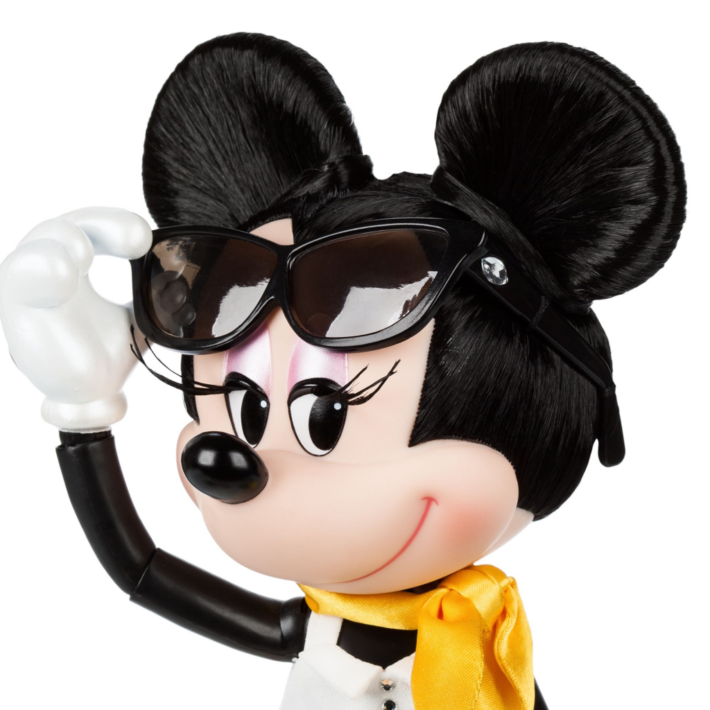 Minnie Mouse Signature Doll, LE 4000 Minnie Mouse 2 2017