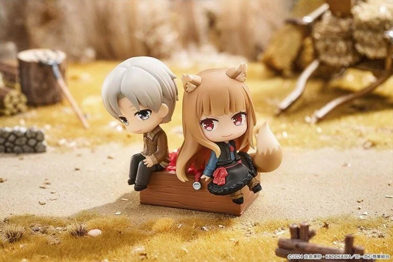 Spice and Wolf: Merchant Meets the Wise Wolf Mini Memory Lawrence & Holo Figure