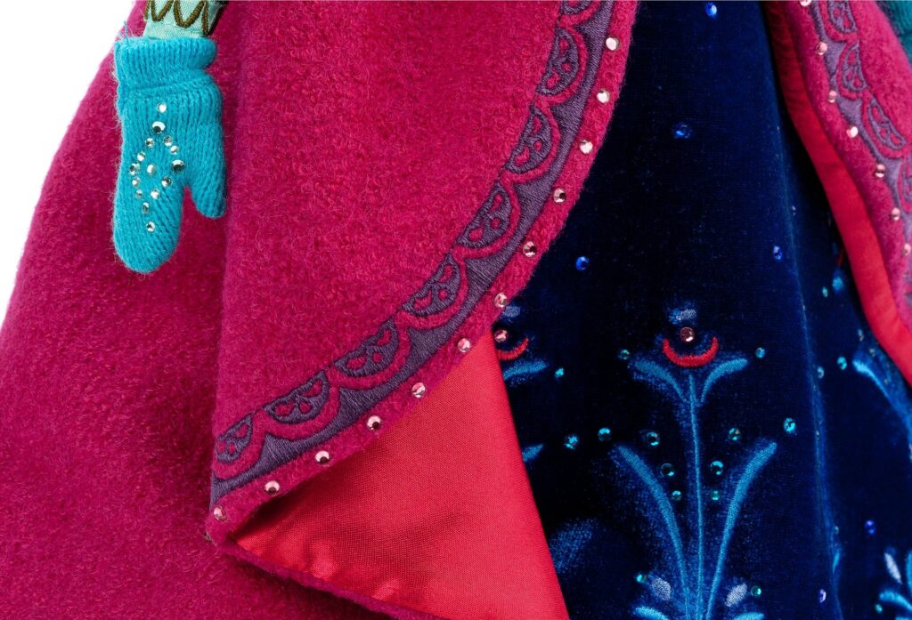 Heirloom Snow Gear Anna Doll, LE 5000 Disney Limited Edition 2014