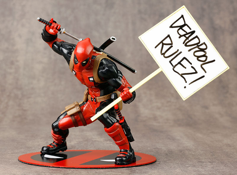 Marvel Now ArtFX Super Deadpool Statue